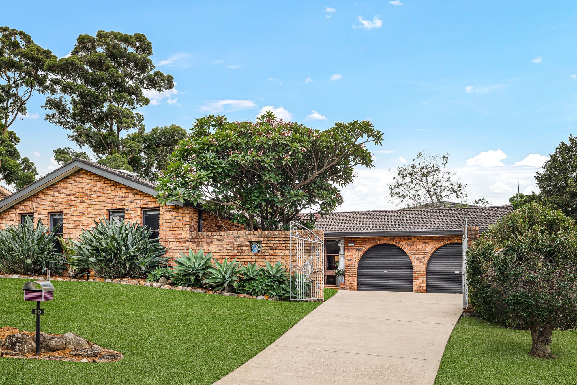 10 Manuka Avenue, Baulkham Hills NSW 2153, Baulkham Hills - Image 1