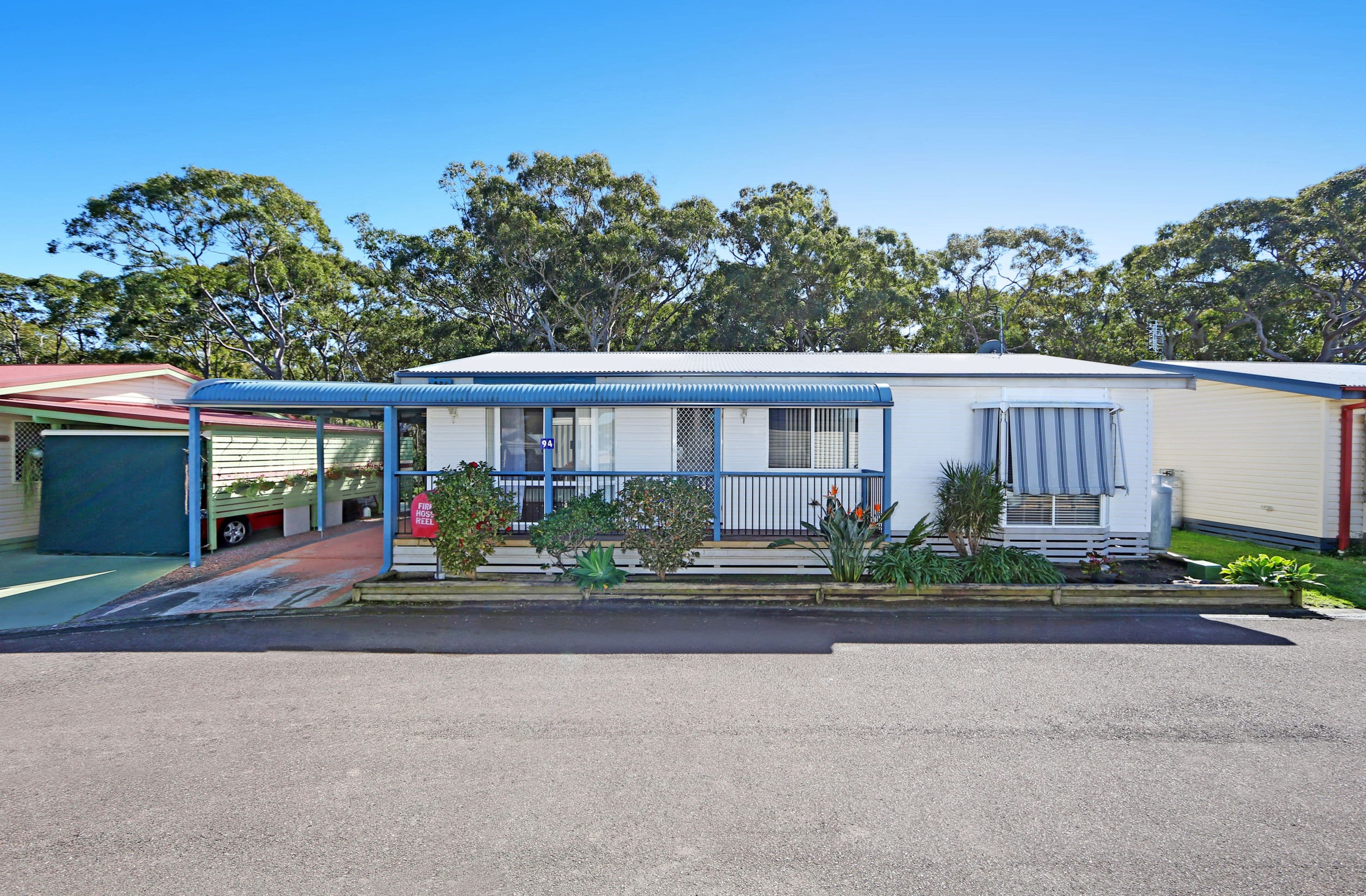 186 Sunrise Avenue, Halekulani - Image 1