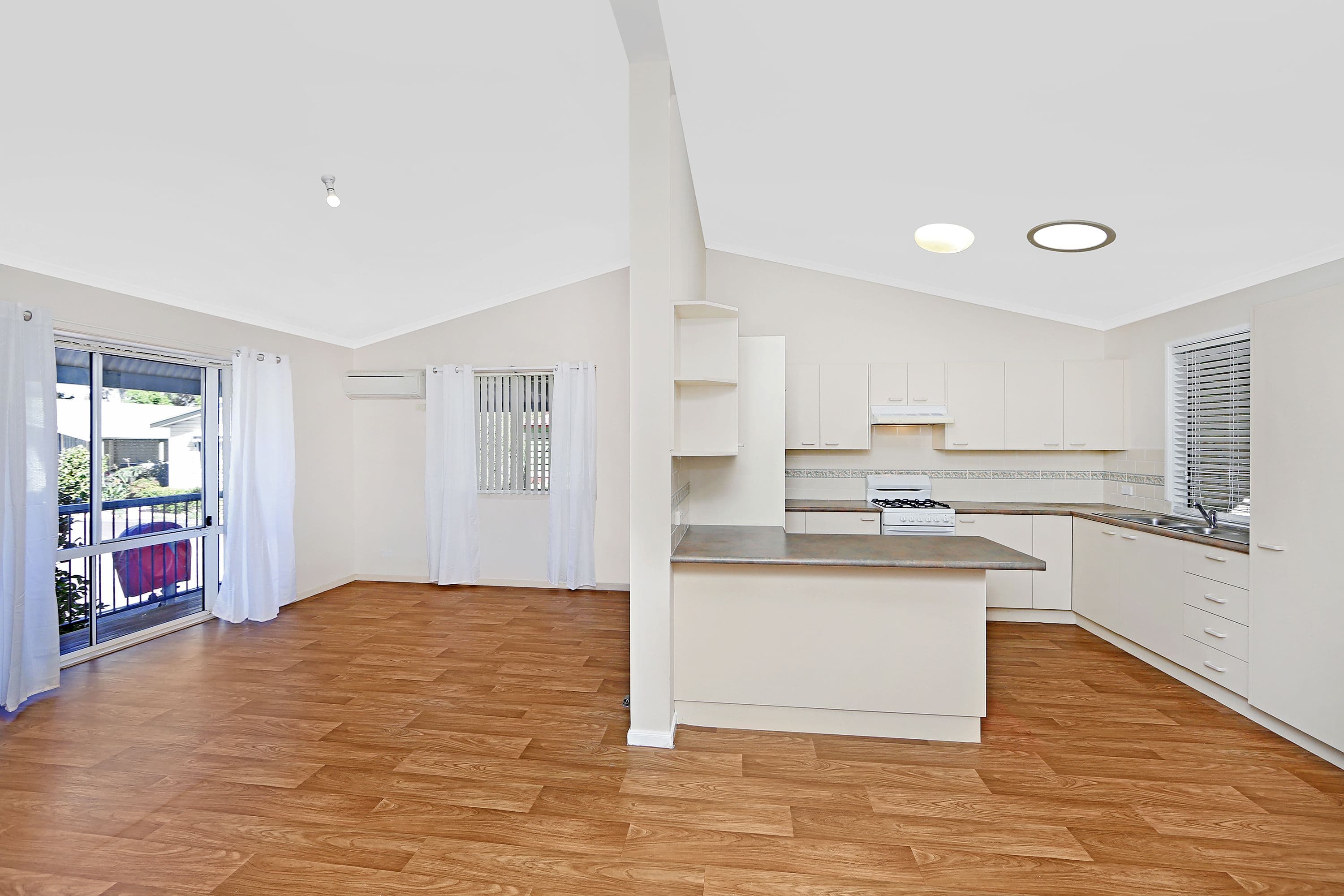 186 Sunrise Avenue, Halekulani - Thumbnail 2
