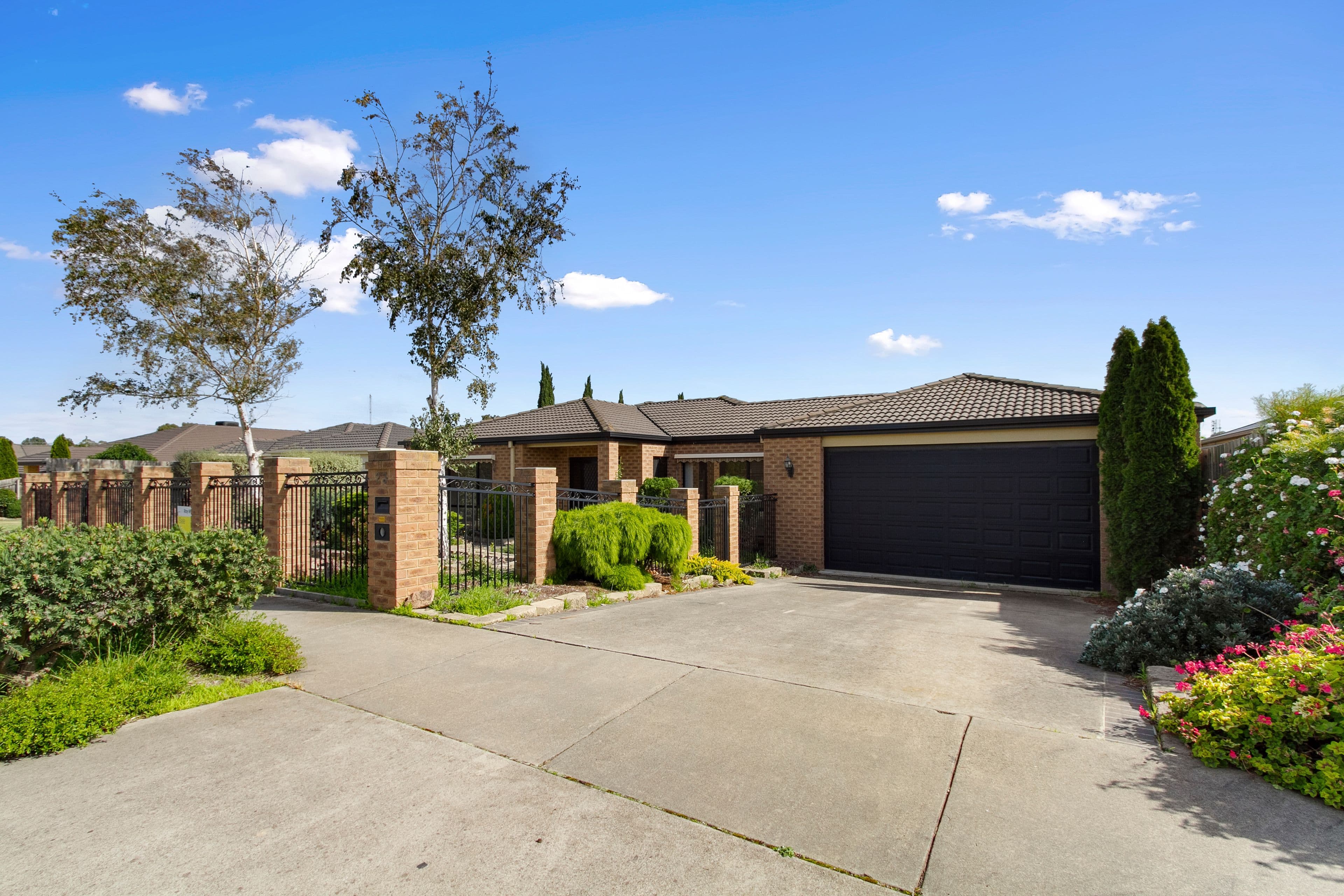 23 Riverslea Boulevard, Traralgon VIC 3844, Traralgon - Thumbnail 2