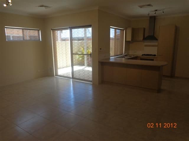 18 Flynn Street, CANNING VALE WA 6155, Canning Vale - Thumbnail 6