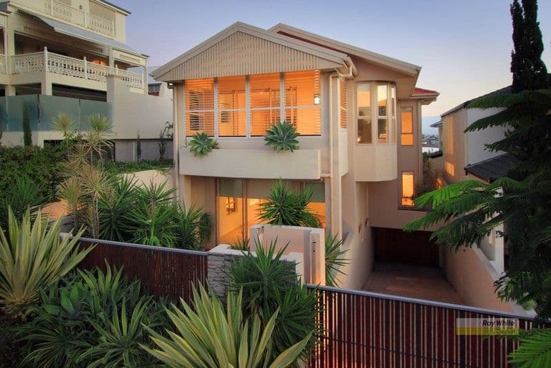 43 Queens Road, HAMILTON QLD 4007, Hamilton - Image 1