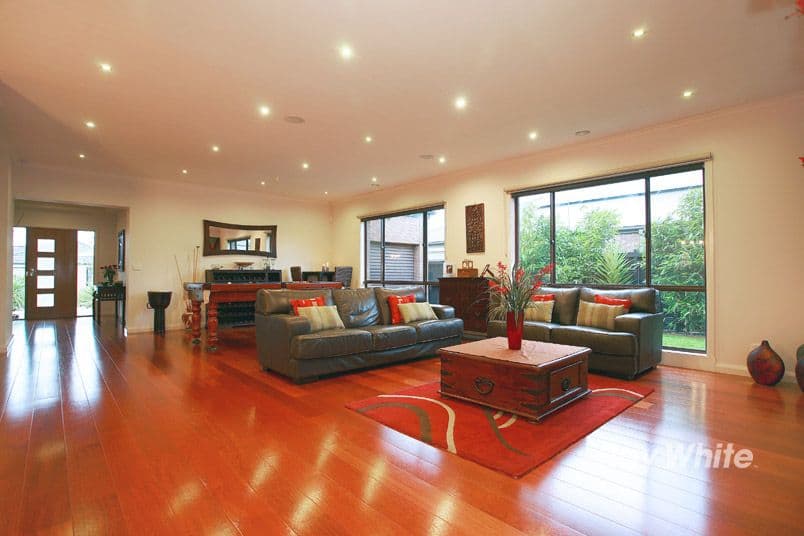 9 Aspendale Place, LYNDHURST VIC 3975, Lyndhurst - Thumbnail 2