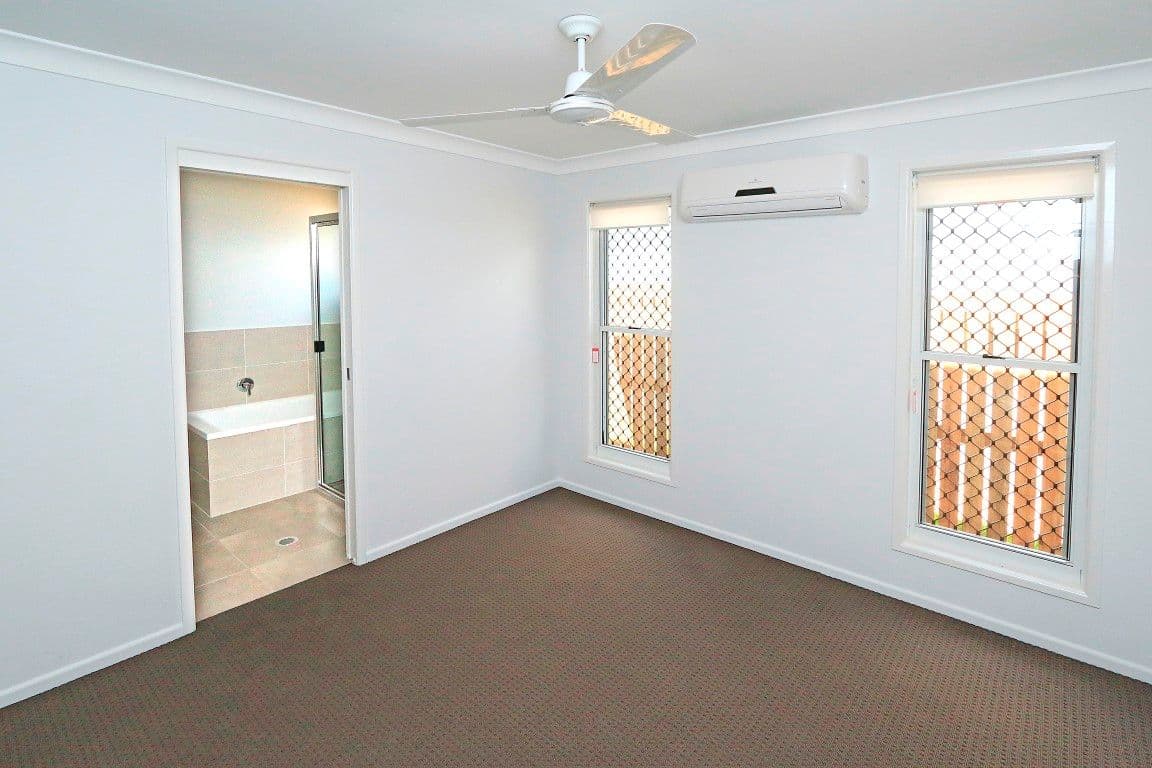 15 Card Street, Berserker QLD 4701, Berserker - Thumbnail 3