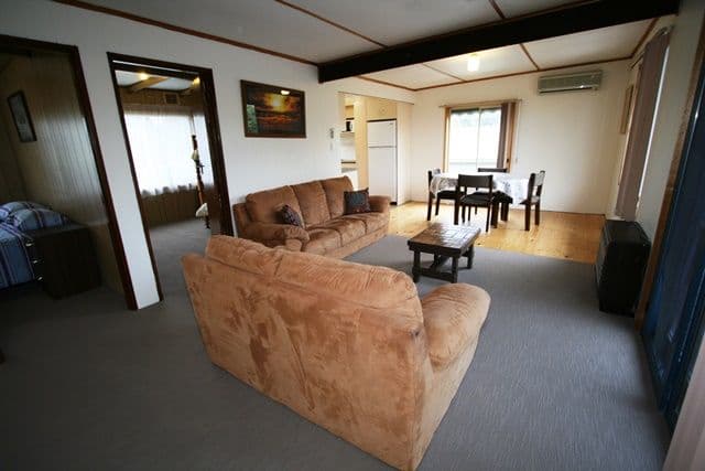 81 Churchill Drive, COWES VIC 3922, Cowes - Thumbnail 6