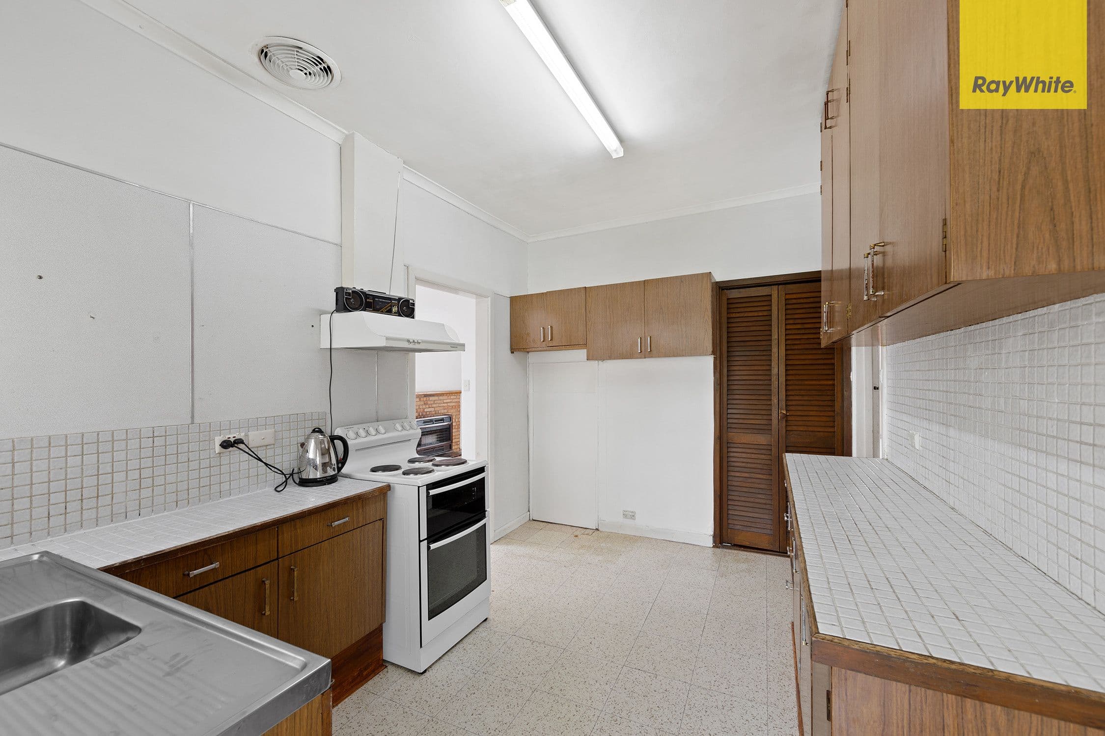 6 Ross Street, St Albans VIC 3021, St Albans - Thumbnail 4