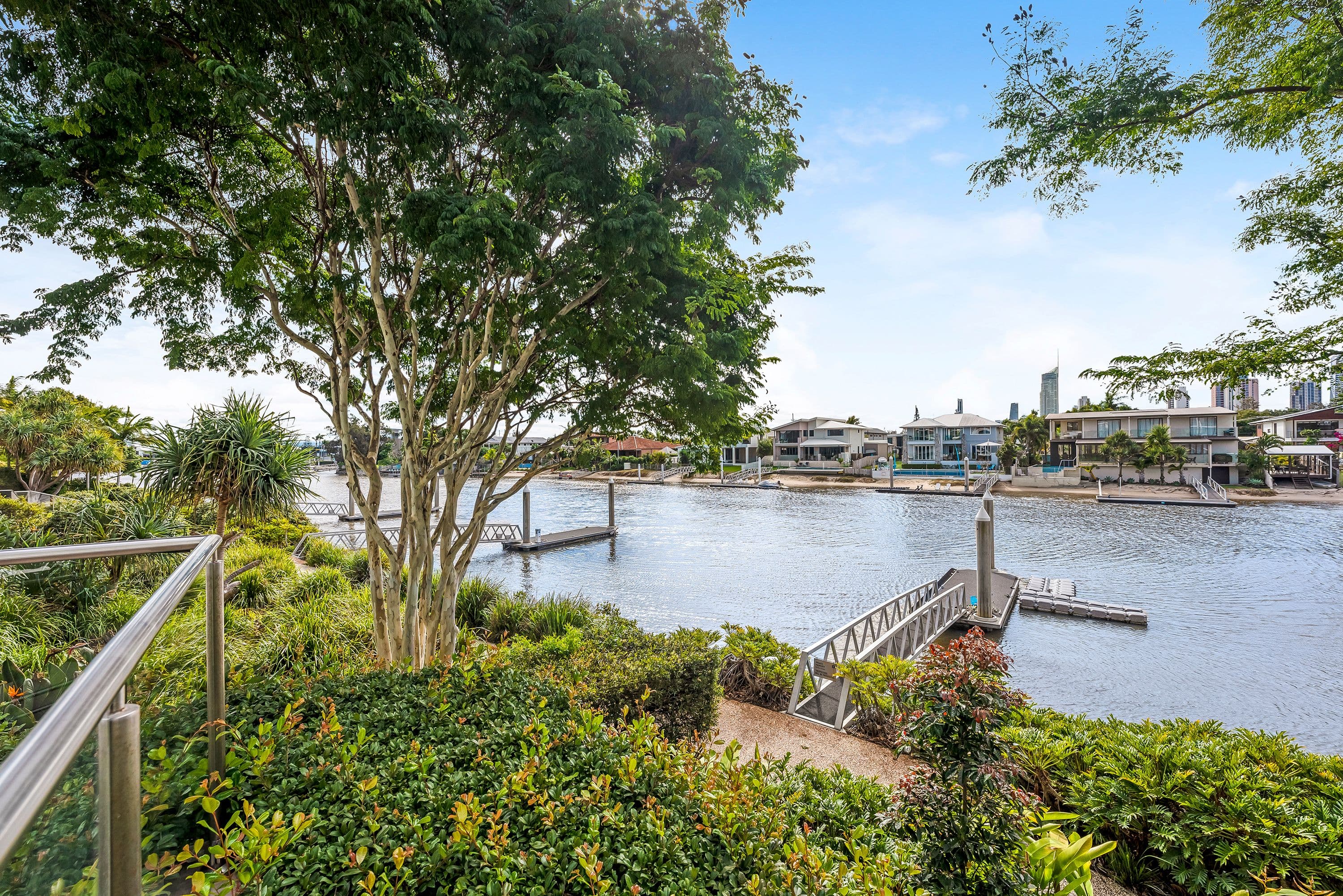 33 T E Peters Drive, Broadbeach Waters QLD 4218, Broadbeach Waters - Image 1
