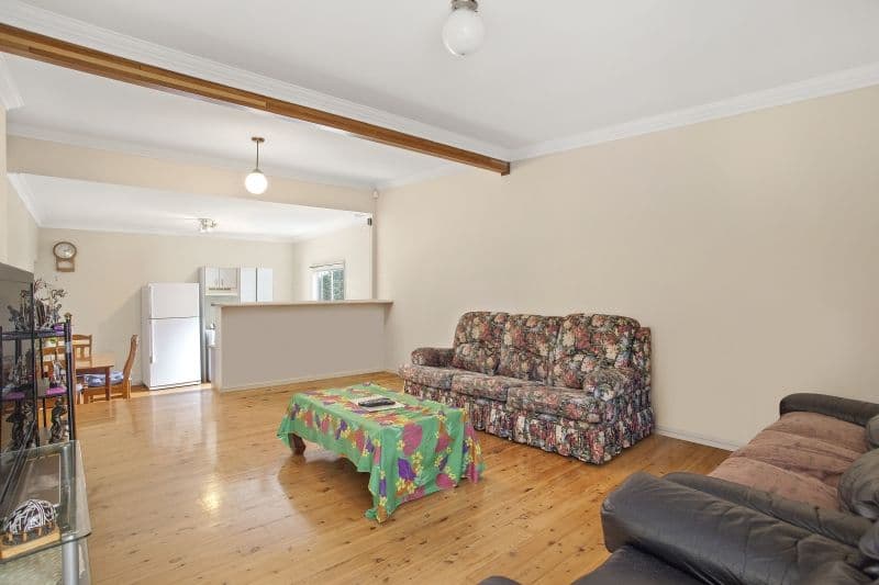 46 Warner Avenue, Wyong NSW 2259, Wyong - Thumbnail 2