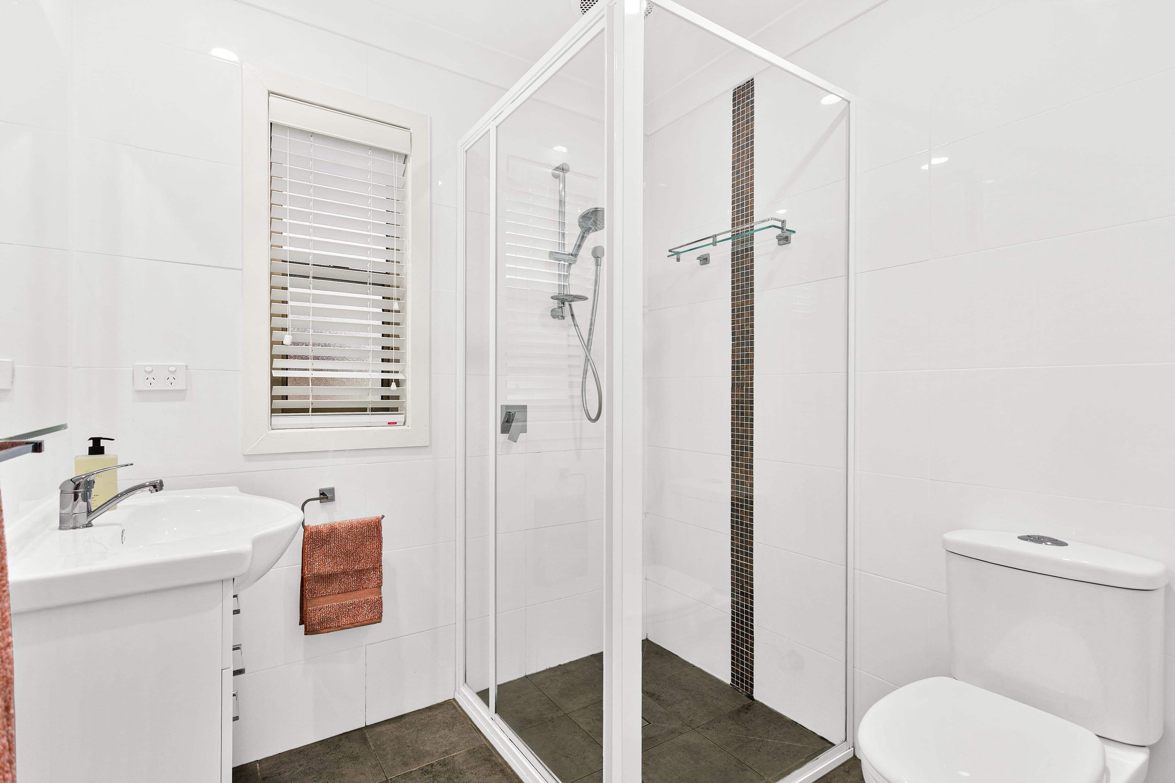 5 Minnegang Street, Warrawong NSW 2502, Warrawong - Thumbnail 5