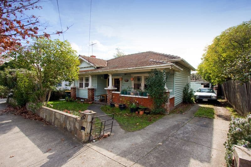 102 Thames Street, BOX HILL NORTH VIC 3129, Box Hill North - Thumbnail 2