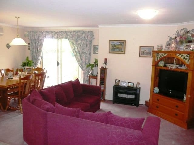 21 Winchester Drive, LAKE MUNMORAH NSW 2259, Lake Munmorah - Thumbnail 3