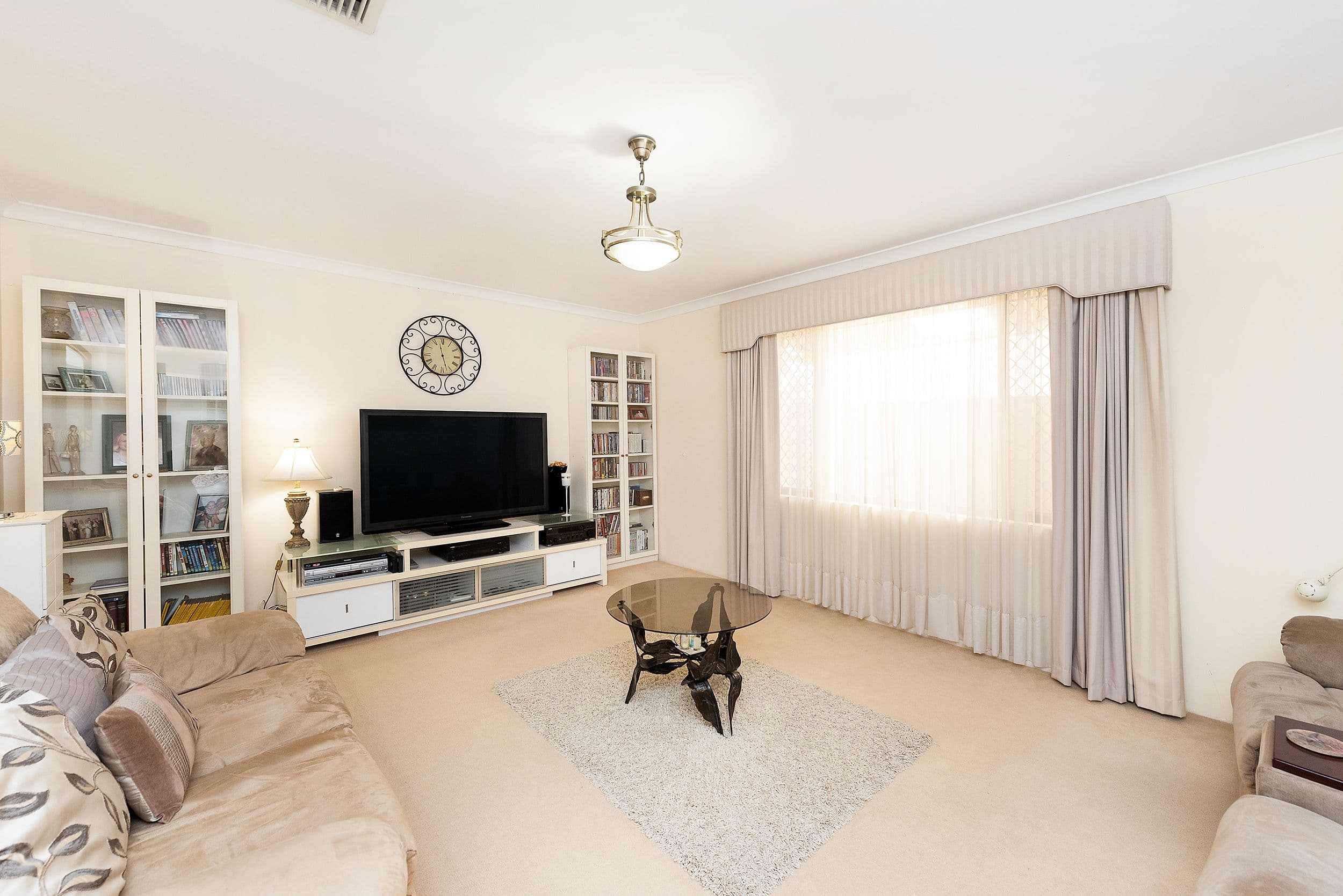 11 Grandis Drive, Baldivis WA 6171, Baldivis - Thumbnail 2