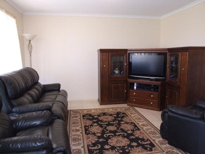 37 Alberta Drive, BURTON SA 5110, Burton - Thumbnail 2