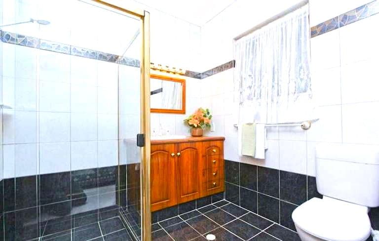 5 Greenknoll Avenue, ROSTREVOR SA 5073, Rostrevor - Thumbnail 7