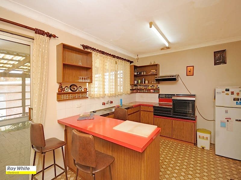 224 Morley Drive, EDEN HILL WA 6054, Eden Hill - Thumbnail 2