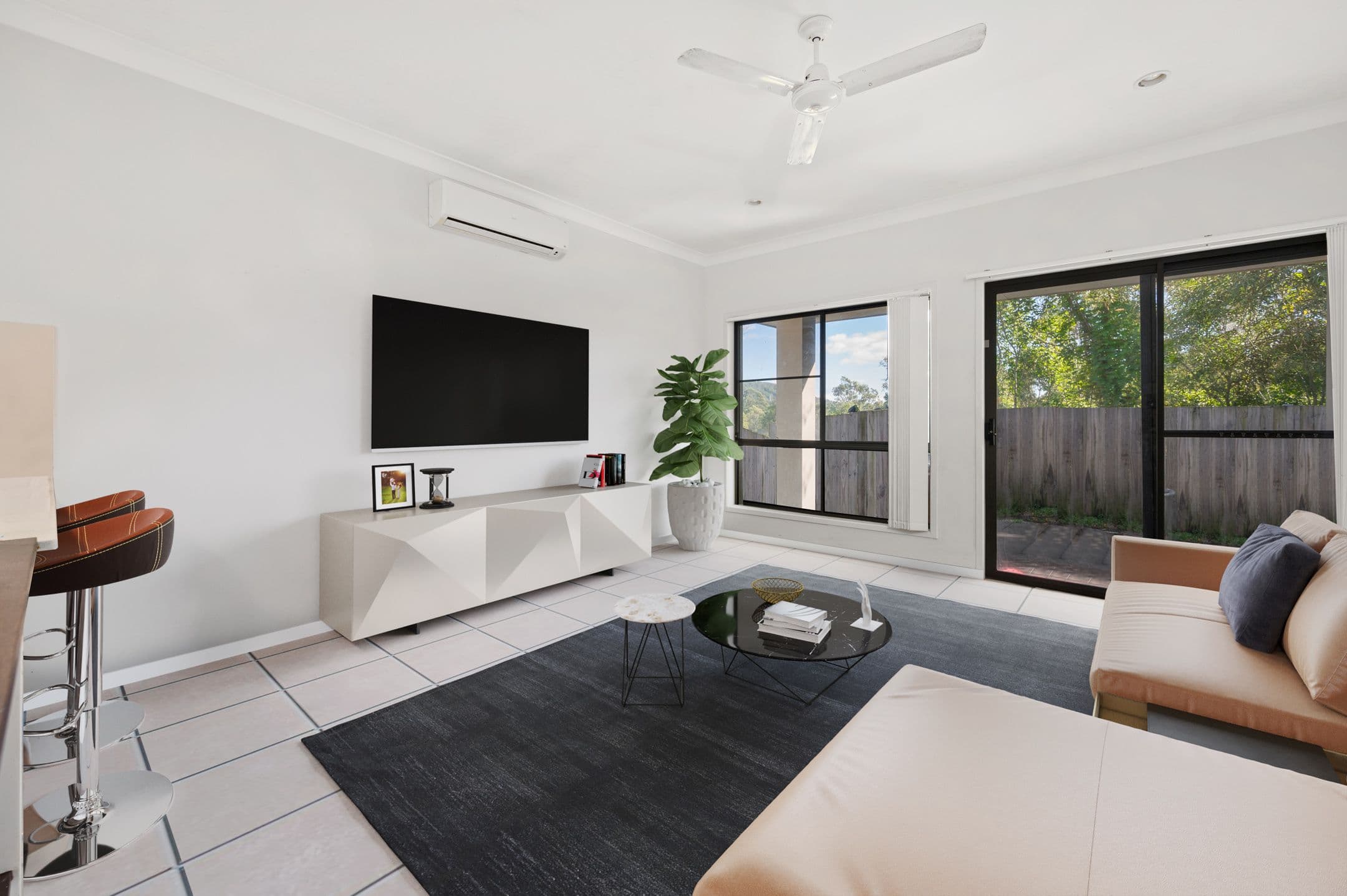 20 Rise Circuit, Pacific Pines QLD 4211, Pacific Pines - Thumbnail 2