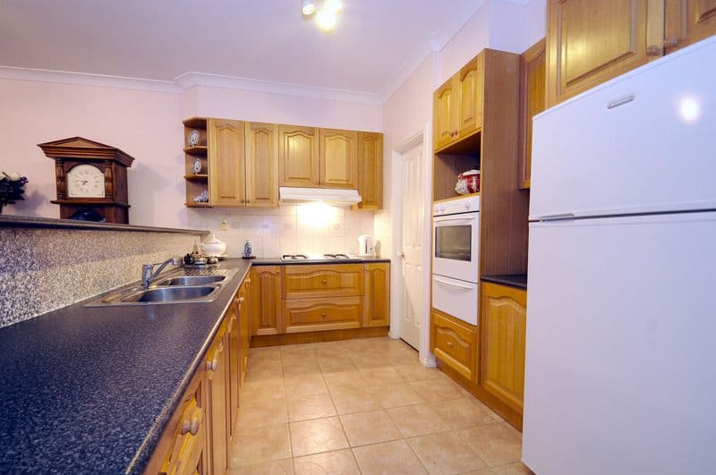 9  Belle Crescent, MORDIALLOC VIC 3195, Mordialloc - Thumbnail 2