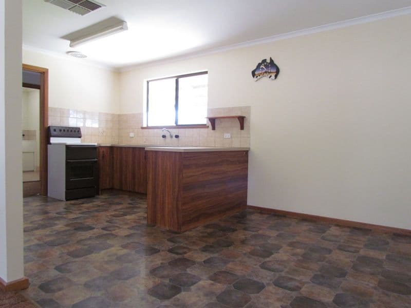 3 Jane Crescent, LEWISTON SA 5501, Lewiston - Thumbnail 4