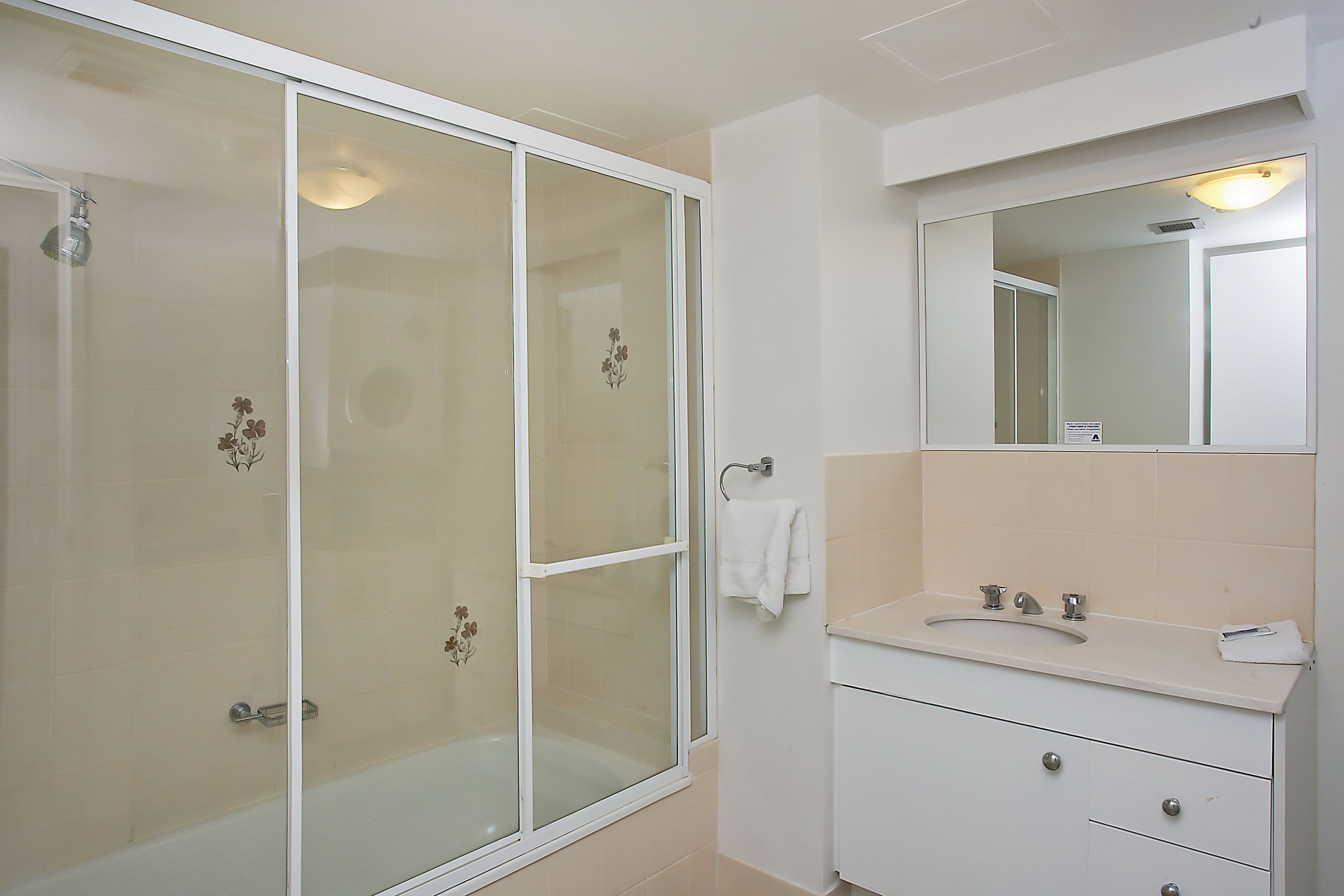 114 Marine Parade, Southport QLD 4215, Southport - Thumbnail 8