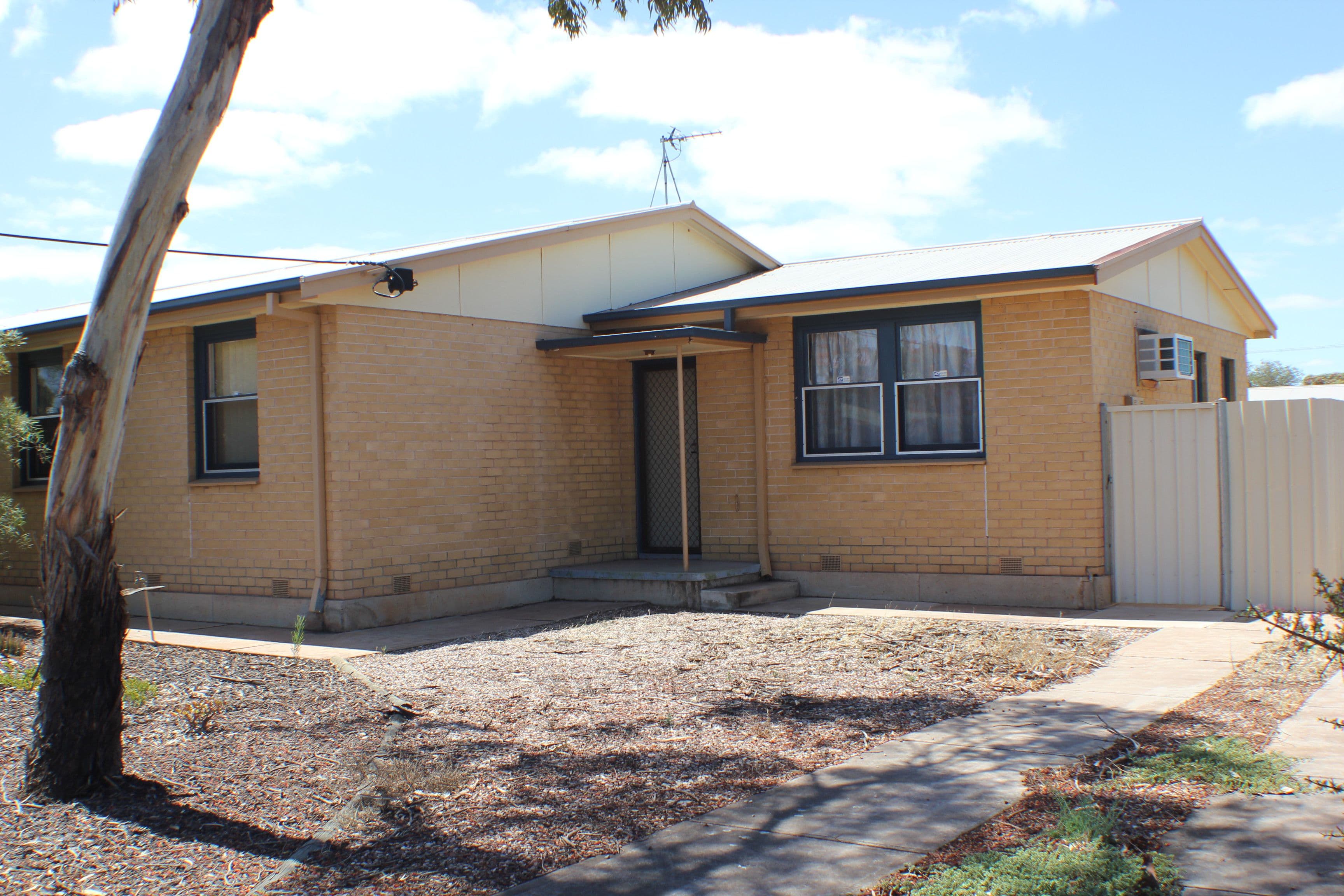 10 Thomas Street, Whyalla Stuart SA 5608, Whyalla Stuart - Image 1