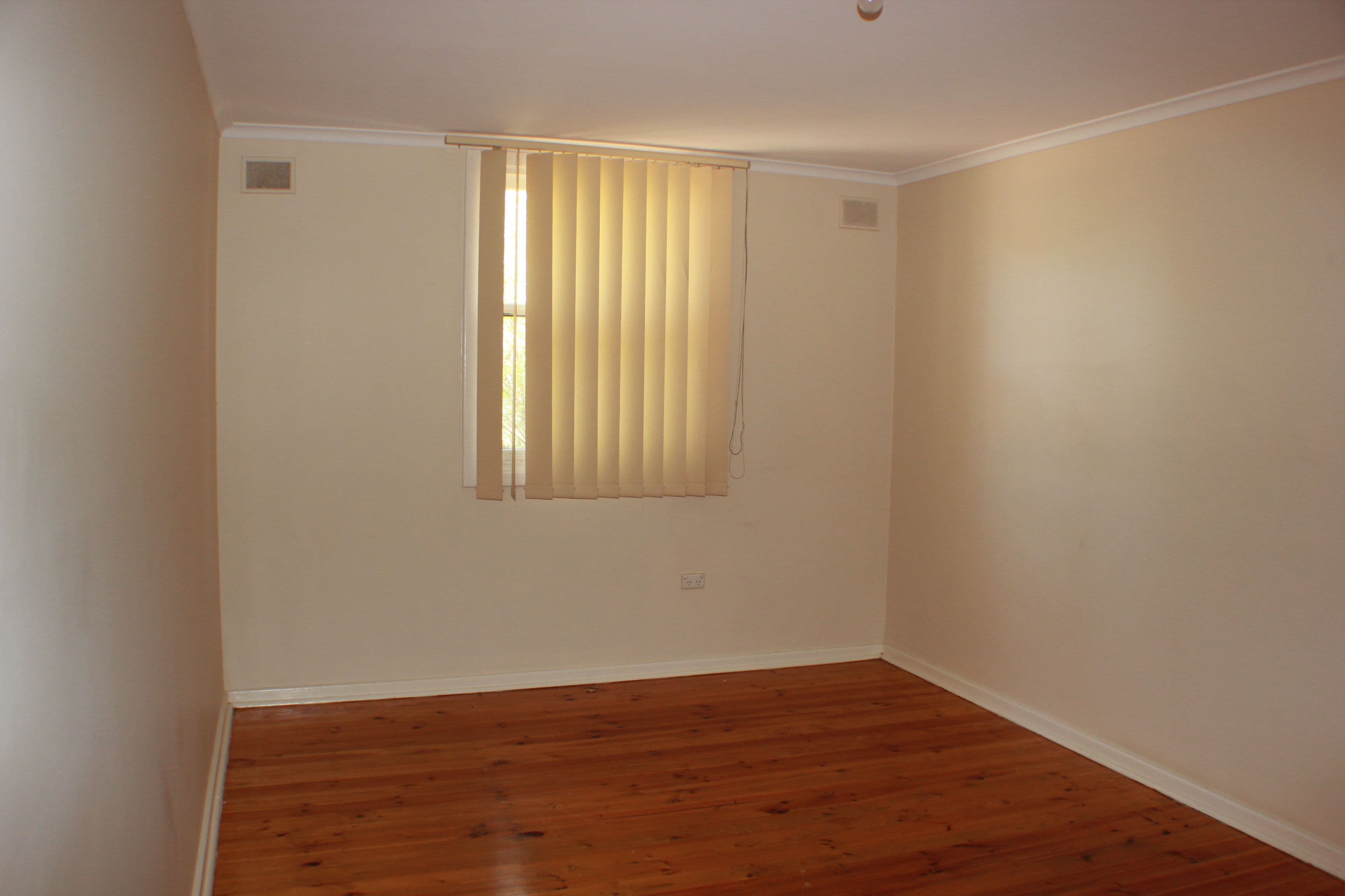 10 Thomas Street, Whyalla Stuart SA 5608, Whyalla Stuart - Thumbnail 6