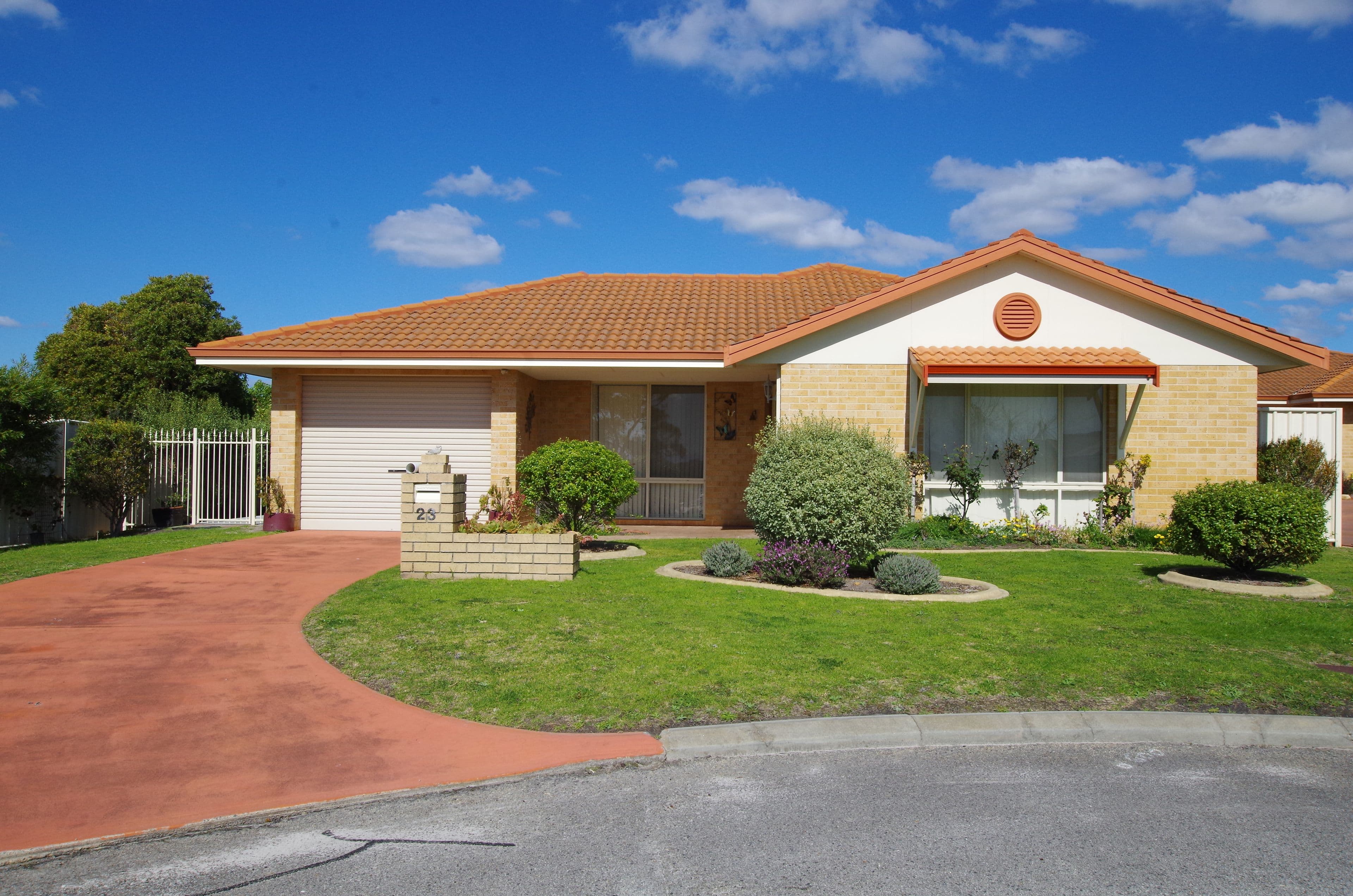 23 Hall Rise, Yakamia WA 6330, Yakamia - Thumbnail 3