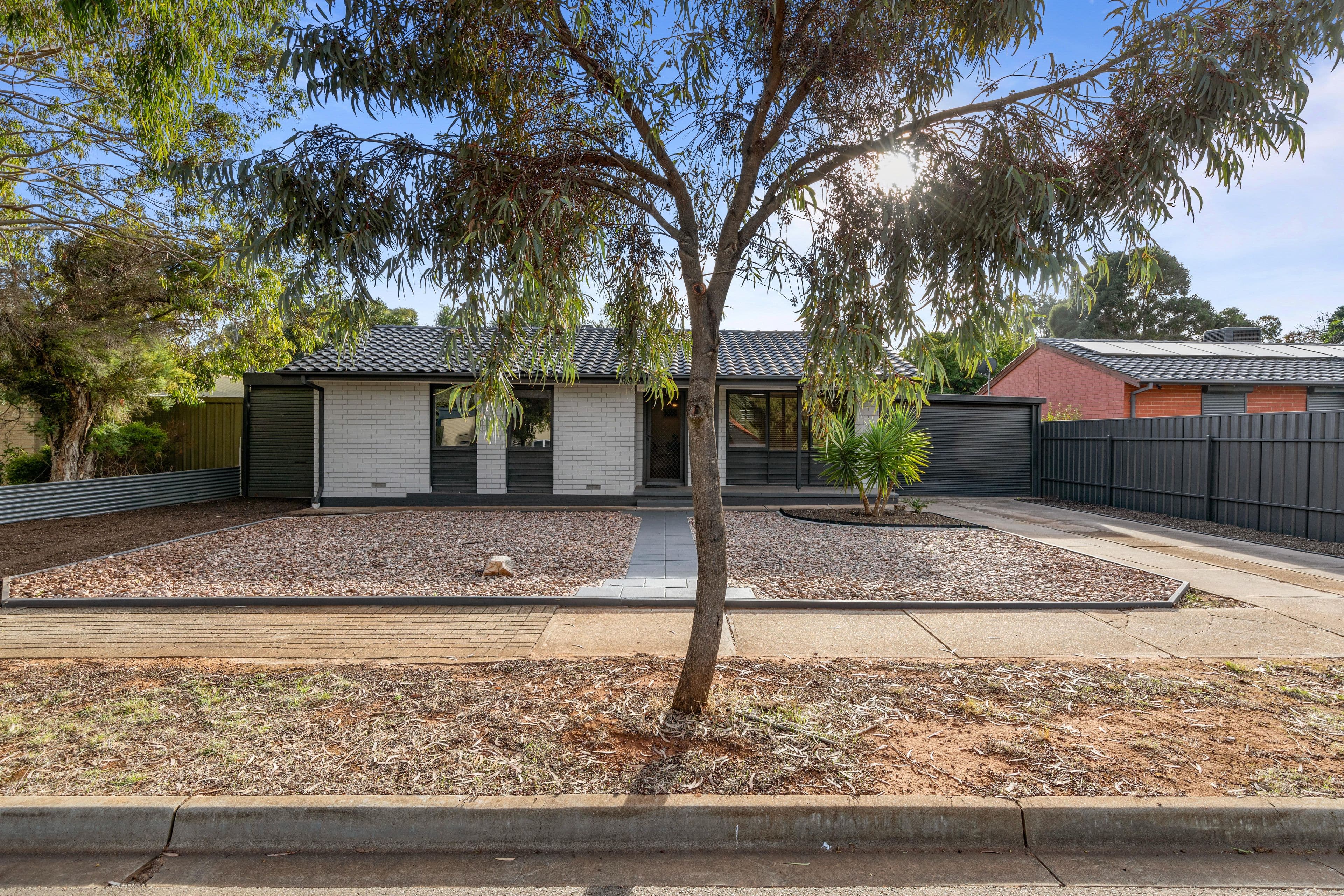 17 Lulama Crescent, Munno Para SA 5115, Munno Para - Thumbnail 2