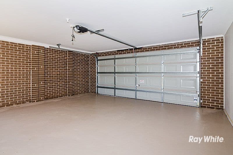 42 Alarah Boulevard, Cranbourne West VIC 3977, Cranbourne West - Thumbnail 5