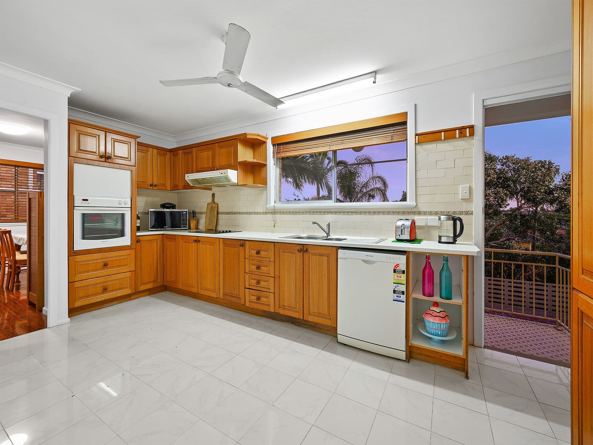 8 Lorinya Street, Mansfield QLD 4122, Mansfield - Thumbnail 6