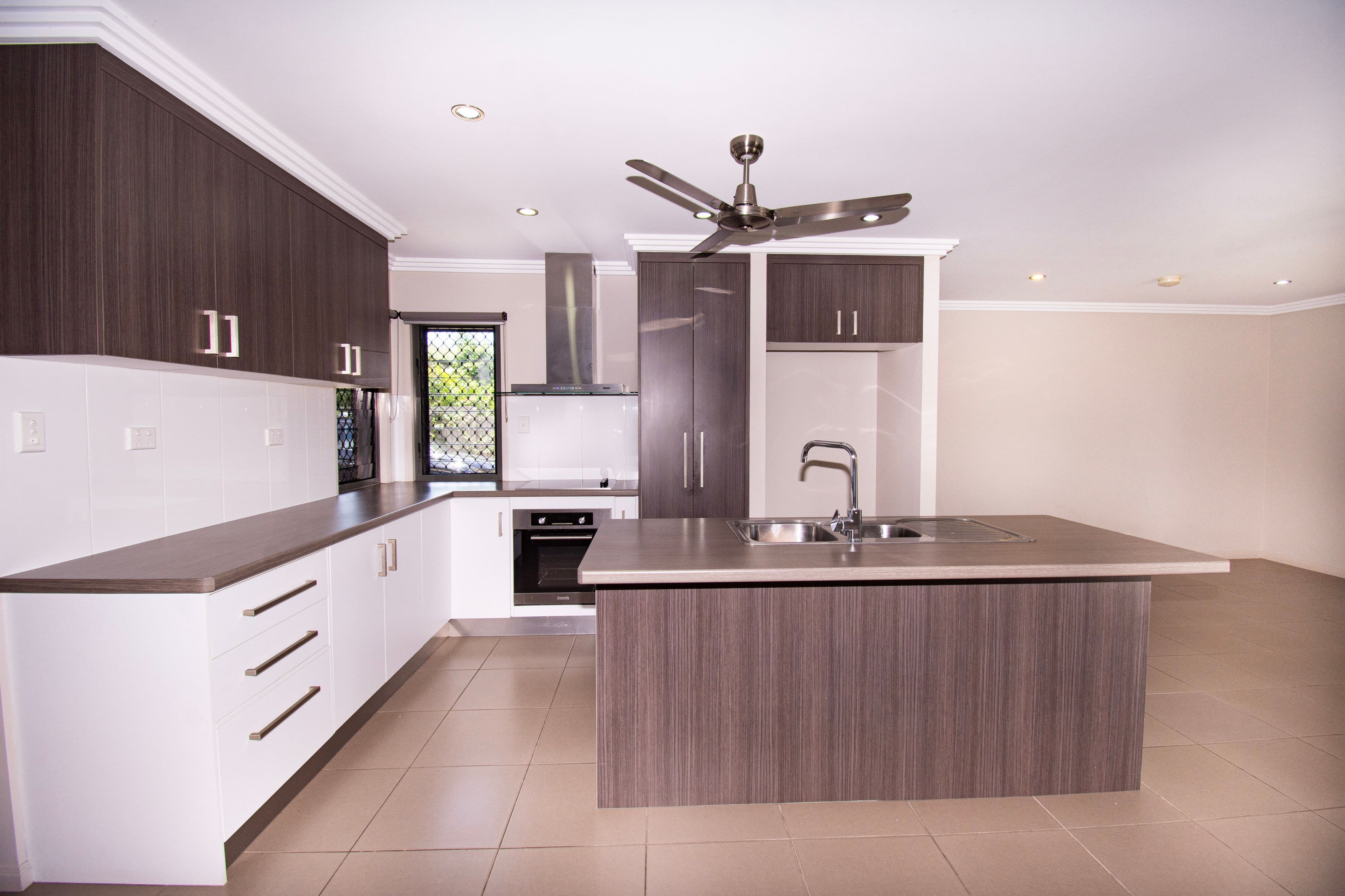 39 Cairncross Street, Sun Valley QLD 4680, Sun Valley - Thumbnail 3