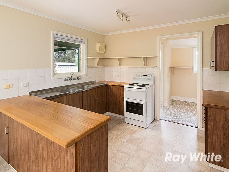 5 Barratt Avenue, Mount Barker SA 5251, Mount Barker - Thumbnail 2