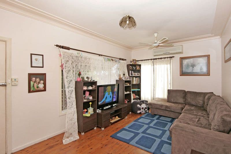 11 Tosca Drive, GOROKAN NSW 2263, Gorokan - Thumbnail 3