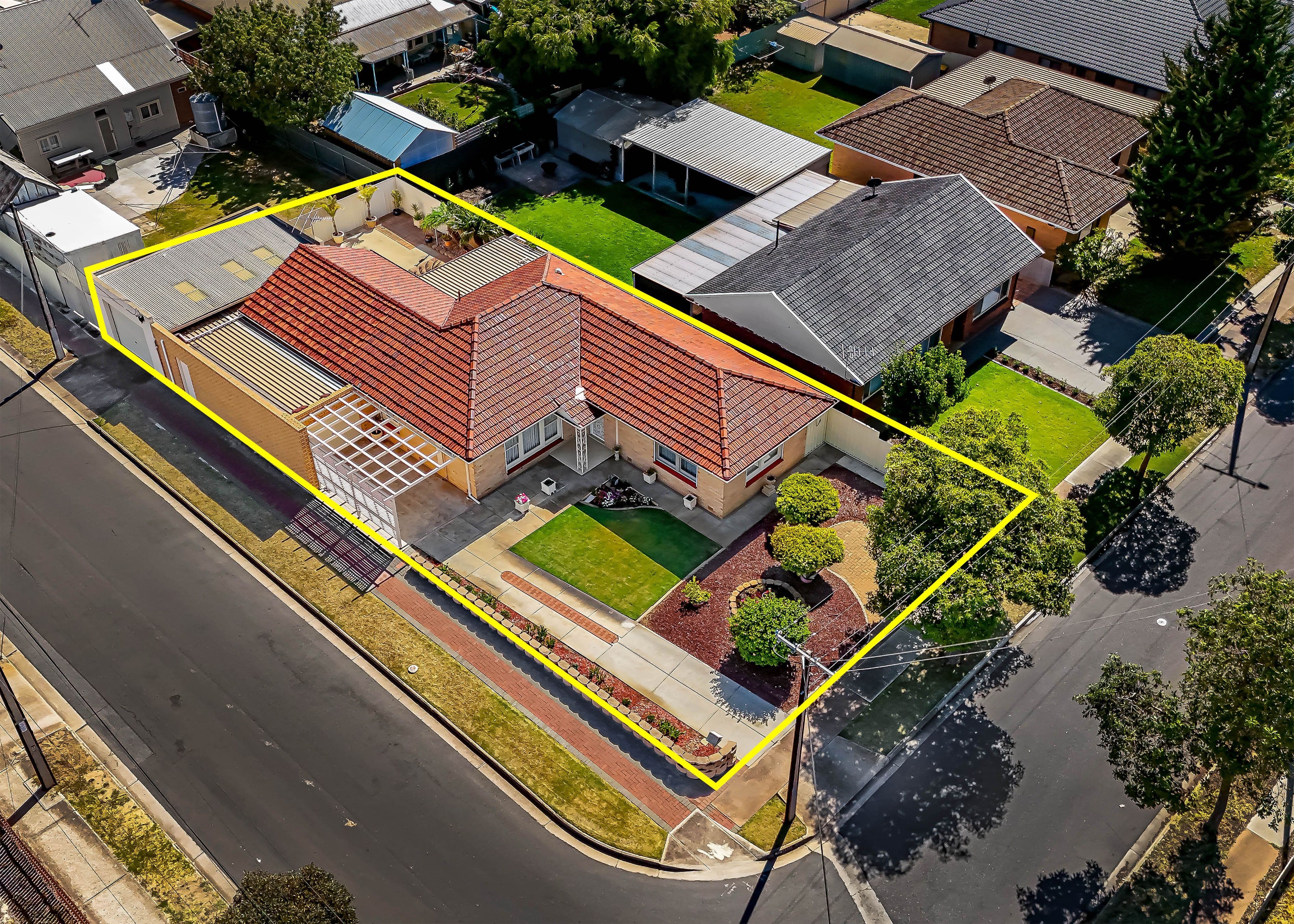 1 Montrose Street, Largs Bay SA 5016, Largs Bay - Thumbnail 2