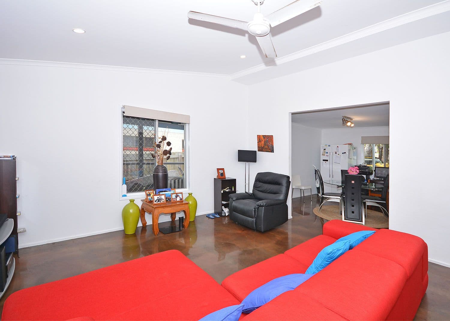 384 Torquay Terrace, Torquay QLD 4655, Torquay - Thumbnail 7