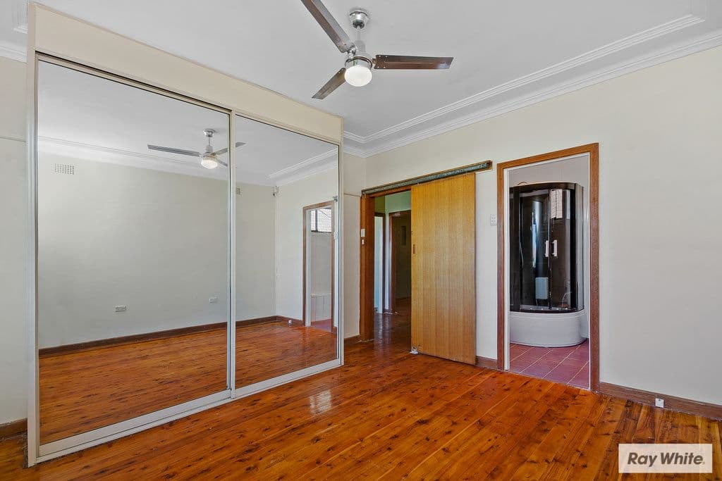 15 Sarsfield Street, Shepparton, Shepparton - Thumbnail 6