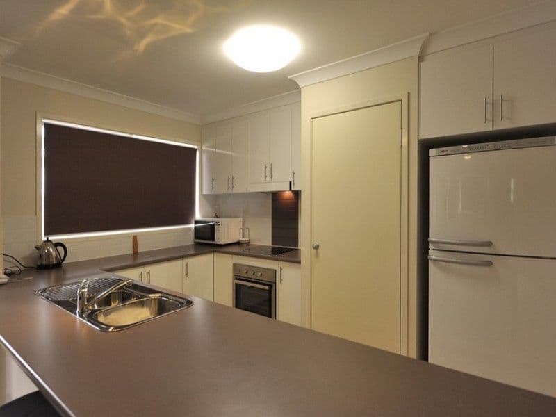 8 Gatfield Street, NEWTOWN QLD 4305, Newtown - Thumbnail 3