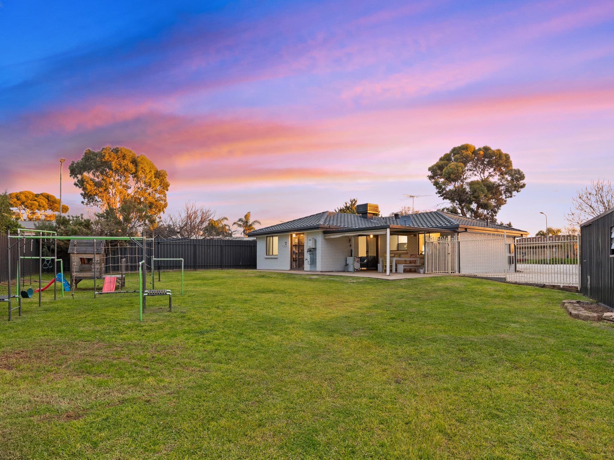 17 Heath Court, Gulfview Heights SA 5096, Gulfview Heights - Thumbnail 3