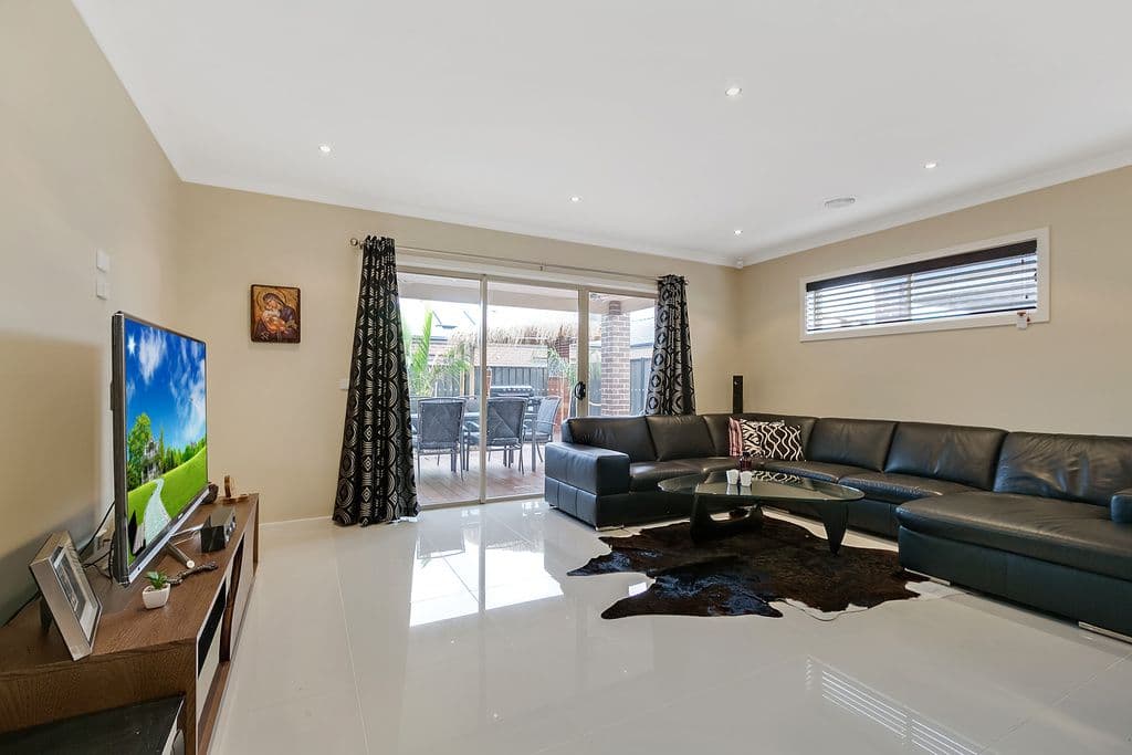 31 Lockhart Street, MERNDA VIC 3754, Mernda - Thumbnail 4
