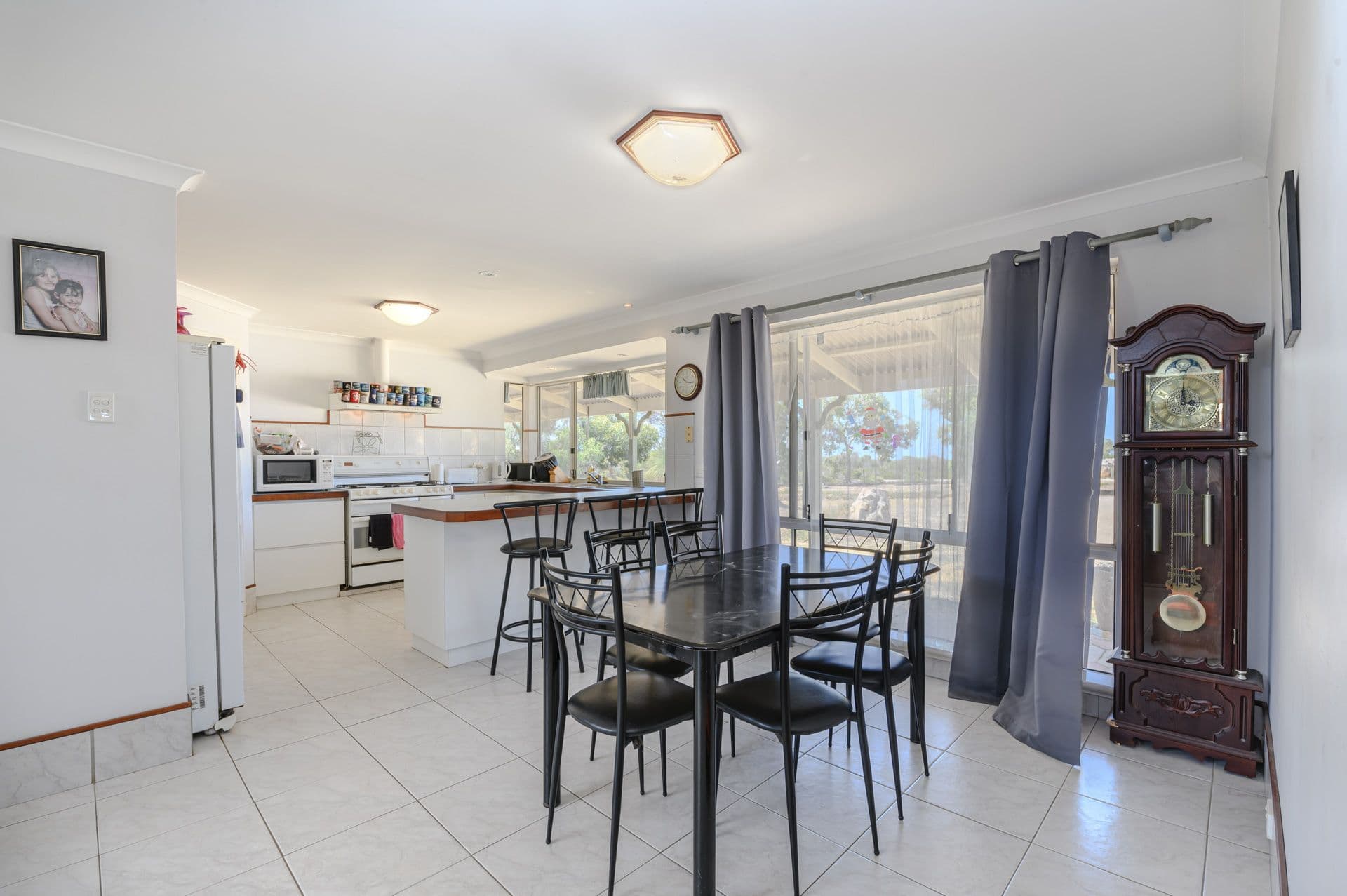 16 BLACKBOY Drive, Nilgen WA 6044, Nilgen - Thumbnail 5