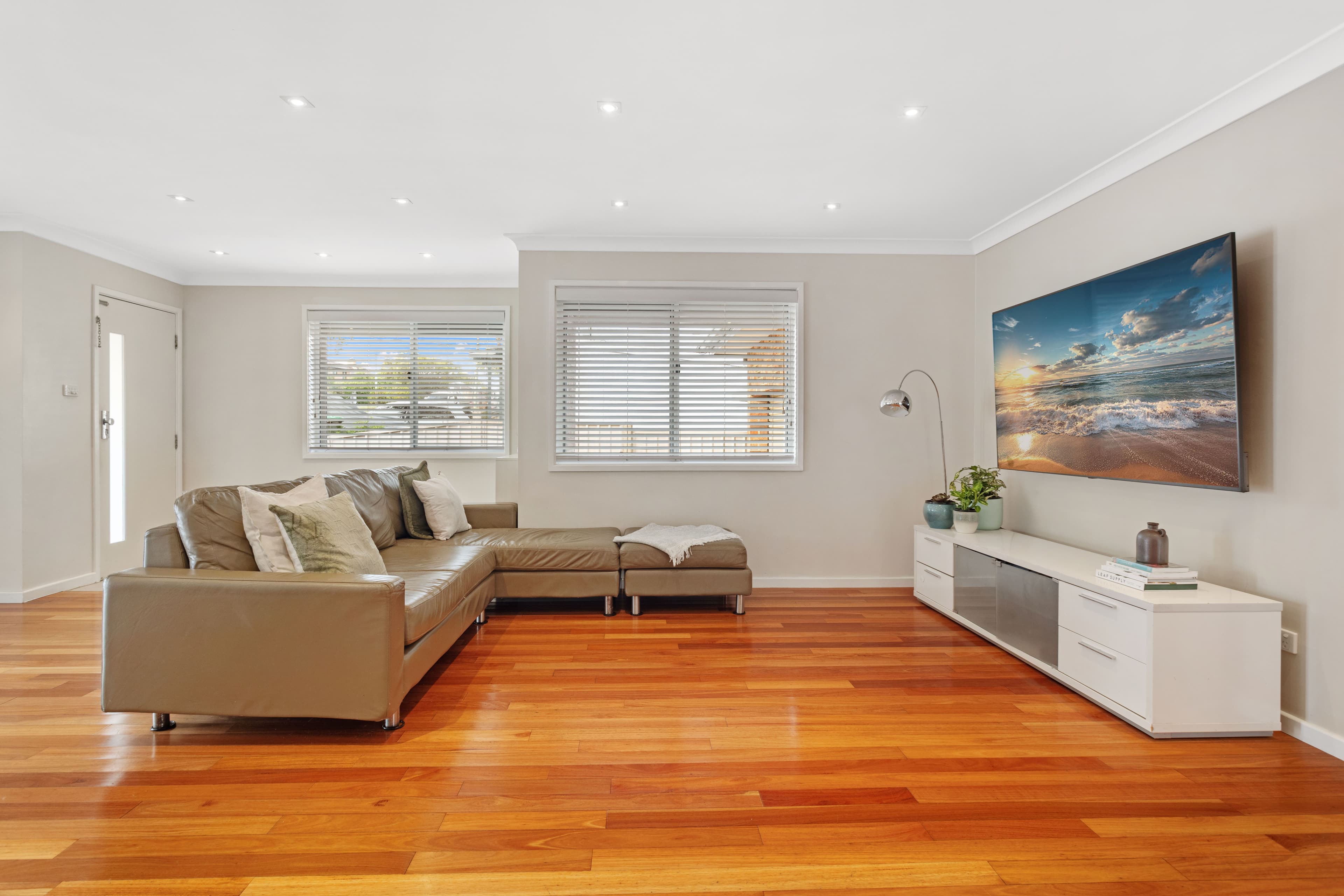 323 Princes Highway, Sylvania NSW 2224, Sylvania - Thumbnail 2