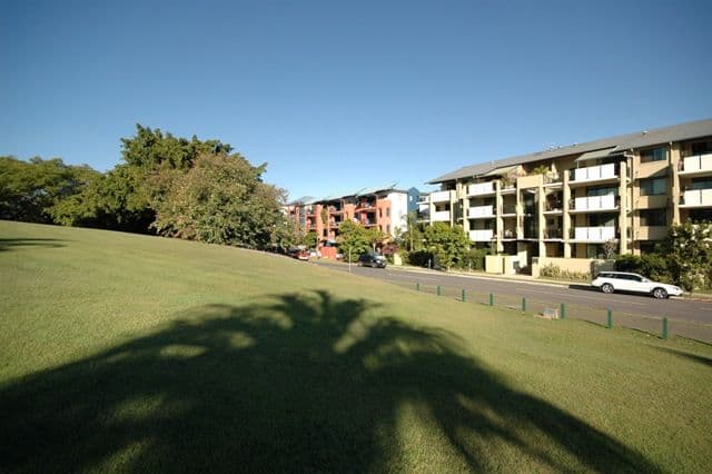 1 Newstead Avenue, NEWSTEAD QLD 4006, Newstead - Thumbnail 4