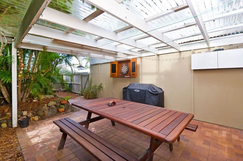 13 Twenty Third Avenue, PALM BEACH QLD 4221, Palm Beach - Thumbnail 2