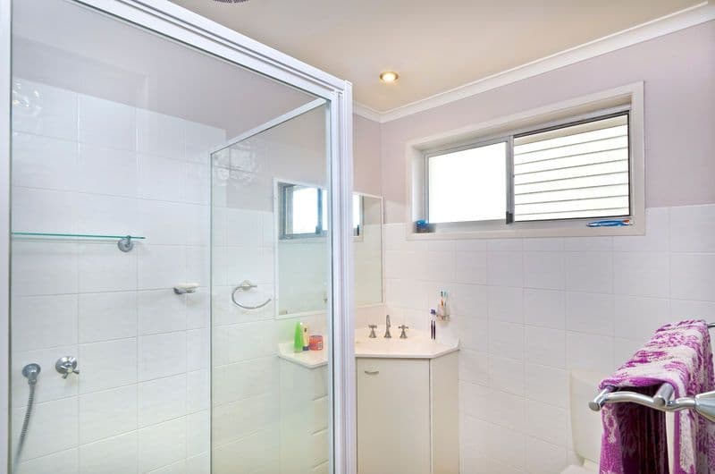 13 Twenty Third Avenue, PALM BEACH QLD 4221, Palm Beach - Thumbnail 6