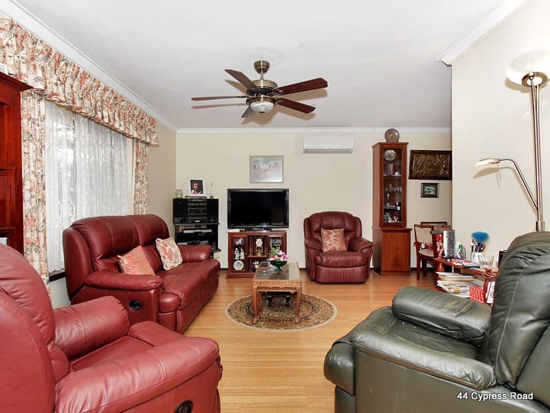 44 Cypress Road, FORRESTFIELD WA 6058, Forrestfield - Thumbnail 2