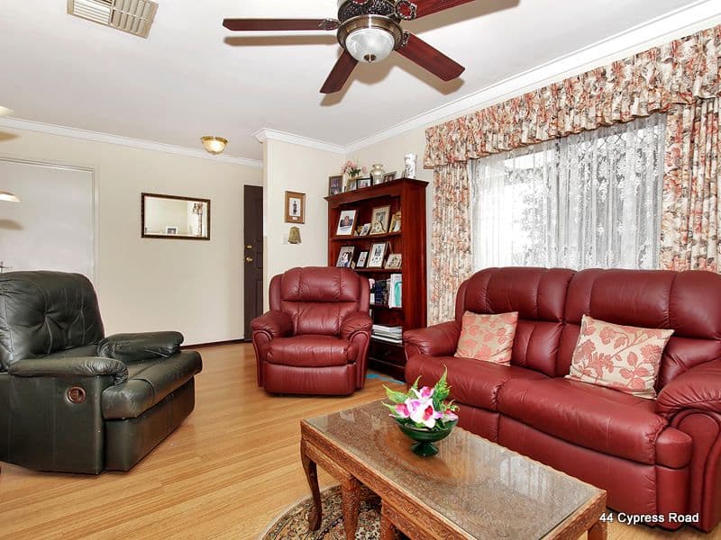 44 Cypress Road, FORRESTFIELD WA 6058, Forrestfield - Thumbnail 3