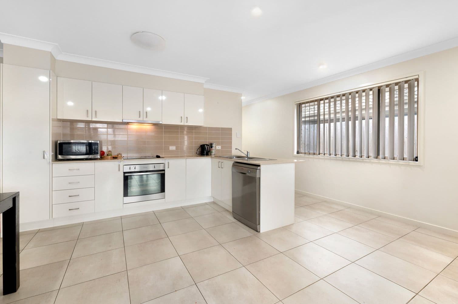 50 Milbrook Crescent, Pimpama QLD 4209, Pimpama - Thumbnail 2