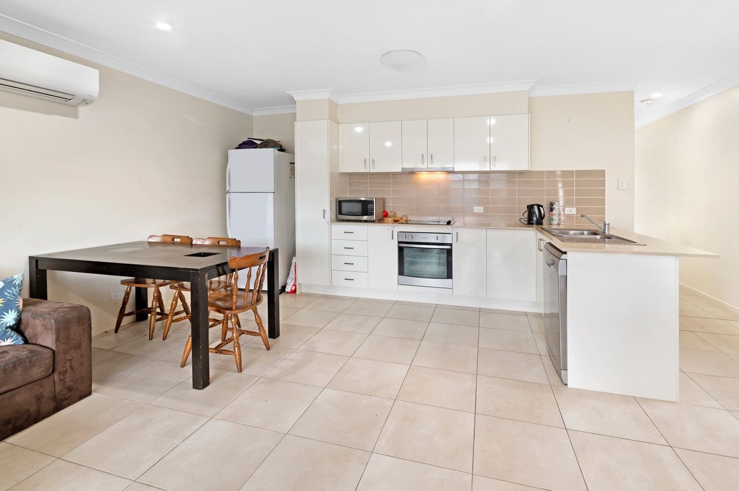 50 Milbrook Crescent, Pimpama QLD 4209, Pimpama - Thumbnail 3