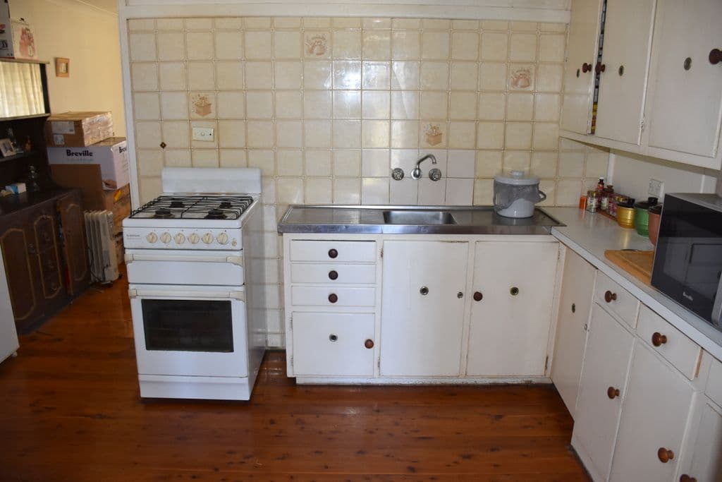 351 Boston Street, Moree NSW 2400, Moree - Thumbnail 2