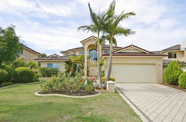 14 Bennett Drive, CANNING VALE WA 6155, Canning Vale - Image 1
