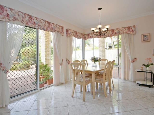 14 Bennett Drive, CANNING VALE WA 6155, Canning Vale - Thumbnail 7